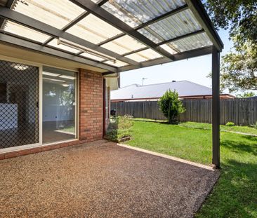 Renovated Spacious Modern Family Home in Great Location - Photo 2