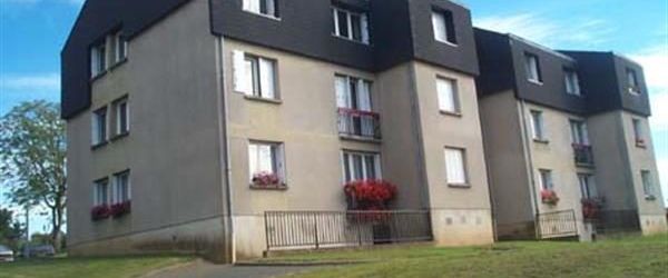 logement T3 – BAZOUGES-LA-PEROUSE - Photo 1