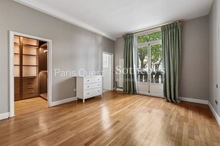 Tout savoir sur cet appartement dans le quartier Ile de la Jatte-Parc d'Orléans, à Neuilly-sur-Seine - Photo 5