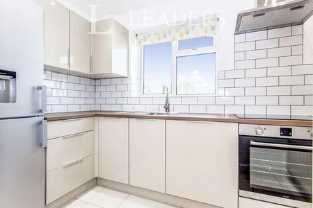 Chestnut Close, Haslingfield, CB23 - Photo 4