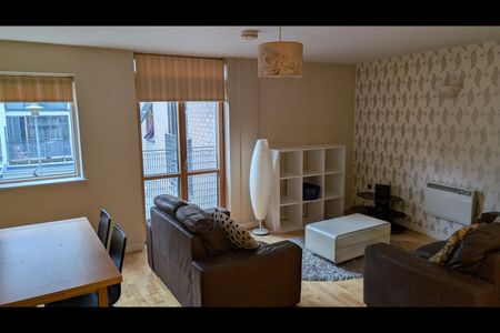 2 Bed Flat, The Garden House, M4 - Photo 4