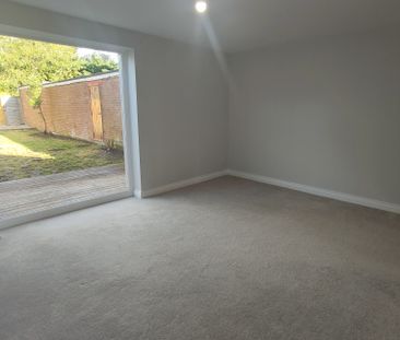 Raynham Road, Bury St. Edmunds - Photo 2