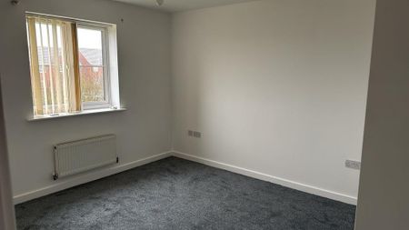 4 bedroom detached house to rent - Photo 5