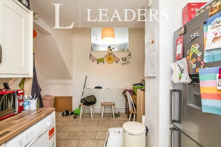 3 bedroom house to rent Wigland Way, B38 - Photo 3