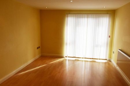 Cornmarket Court, Worcester St. Johns, Worcester - Photo 4