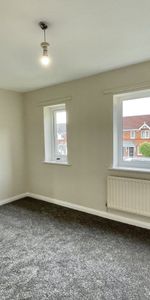 Stanley Park Court, Saltney, CHESTER - Photo 3