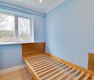 3 bedroom house to rent - Photo 3