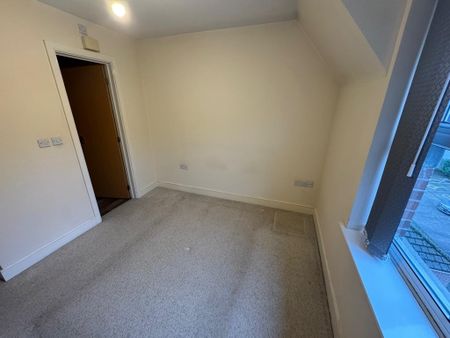 Brandforth Road Manchester Greater Manchester - Photo 4