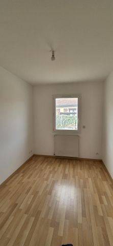 Location Maison 5 pièces 115m² MONTAUBAN 82000 - Photo 4