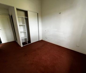 Location Appartement 2 pièces 42m² ST ANDRE DE CUBZAC 33240 - Photo 2