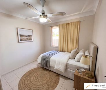 Well presented Family home - Photo 3