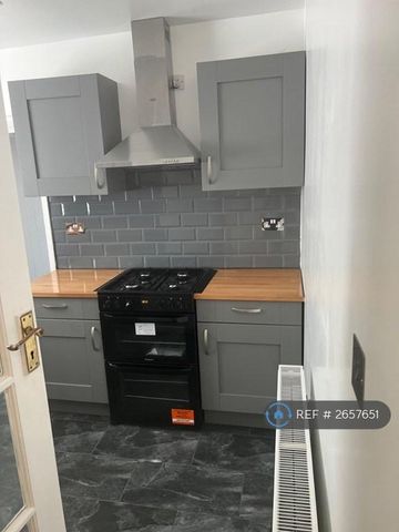 2 bedroom bungalow to rent - Photo 3