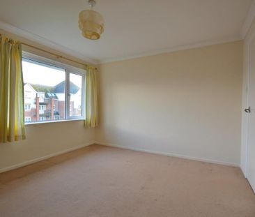2 bedroom maisonette to rent - Photo 4