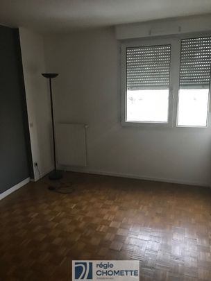 LE CHARLES DE FOUCAULD/ 138 RTE DE GENAS 69003 LYON - Photo 1