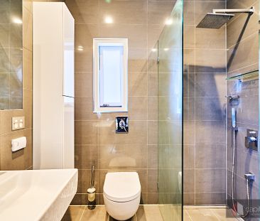 32 Gipps Street, Paddington NSW 2021 - Terrace For Rent | Domain - Photo 1