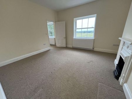 Four bedroom farmhouse located in a private rural location with amazing far reaching views. - Photo 2