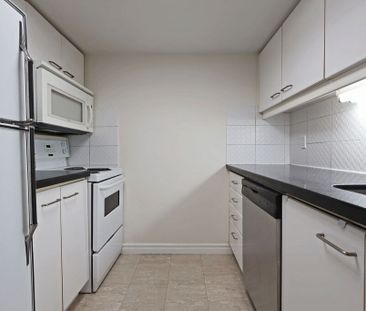 38 Elm Street #2500 - Photo 1