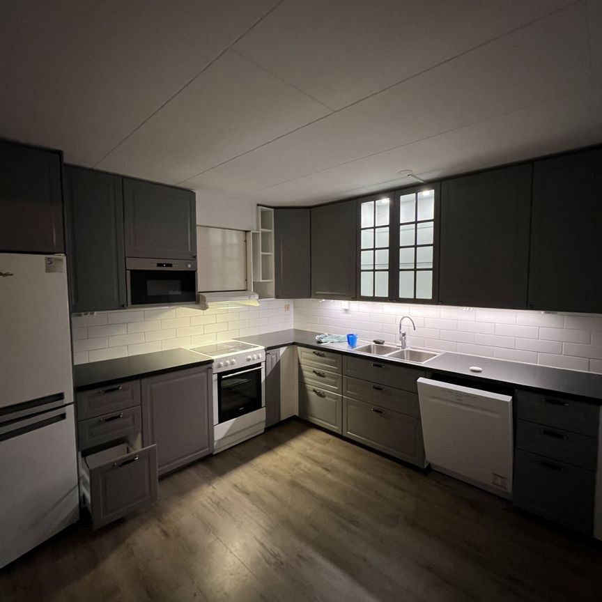 Västra Storgatan 38B - Foto 1