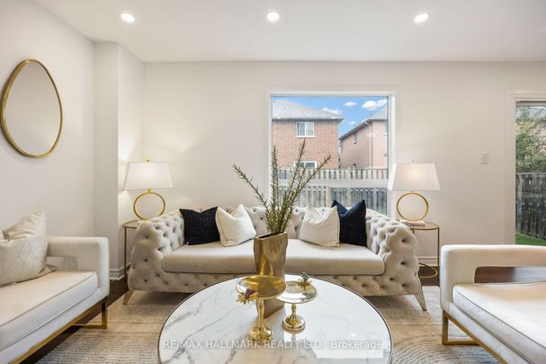 For Lease - 83 Matthew Boyd Crescent, Newmarket, Ontario - Photo 1