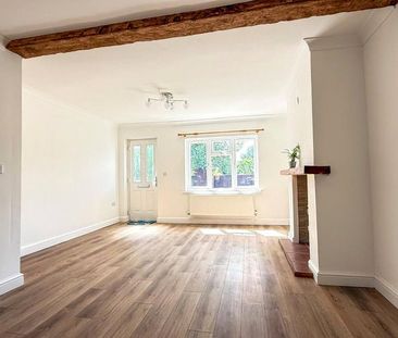 3 bedroom terraced house to rent - Photo 4