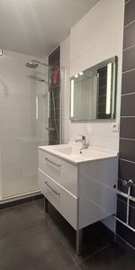 Location Appartement 3 pièces 83m² L ISLE JOURDAIN 32600 - Photo 3