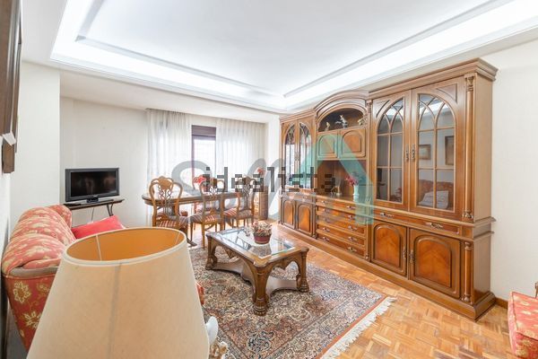 Alquiler de piso en Calle Ángel Muñiz Toca - Foto 1