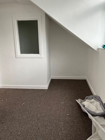 4 Bed Terraced House, Aviary Road, LS12 - Photo 3