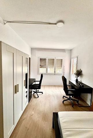 Carrer de Bac de Roda, Barcelona, Catalonia 08020 - Photo 5