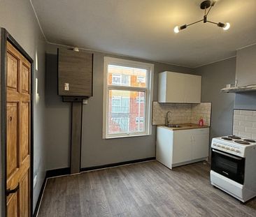 1 Bed Flat, Hothfield Road, CH44 - Photo 6