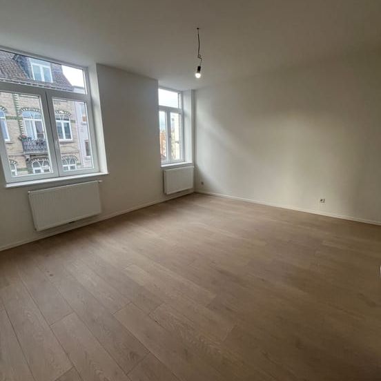 Appartement te huur - Foto 1