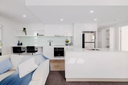 2 Bed 2 Bath Standard - 2 people - Photo 5