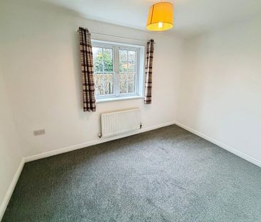 2 bedroom ground floor flat to rent - Photo 1