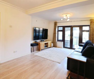 4 bedroom semi-detached house to rent - Photo 3