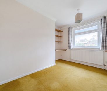 3 bedroom detached house to rent - Photo 2