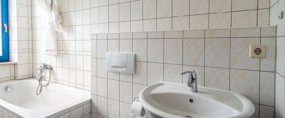 Die Neustadt kann auch ruhig sein. Ihre neue Eckwohnung im sanierten Altbau. - Foto 1