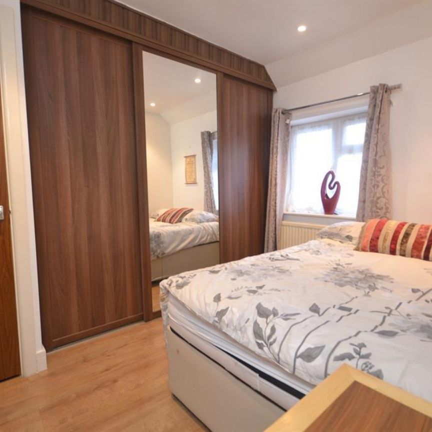 Salcombe Road, Reading, RG2 7LJ - Photo 1