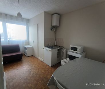 Location Appartement 1 pièce Meublé 14m² CHALON SUR SAONE 71100 - Photo 5