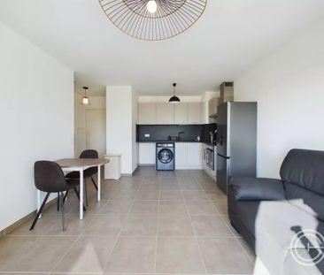 2 PIECES MEUBLE AVEC GARAGE - 94 CYRILLE BESSET - CAGNES SUR MER - Photo 2