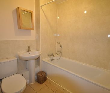 2 Bed Flat, Iliffe Close, RG1 - Photo 6