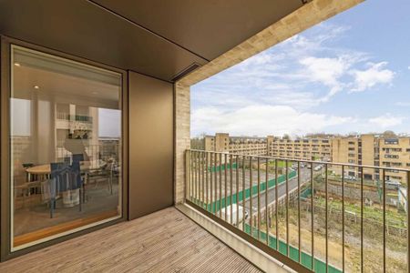 2 bedroom flat to rent - Photo 5