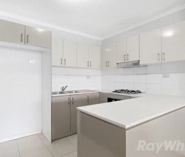 2/242 South Terrace, Bankstown NSW 2200 - Photo 2