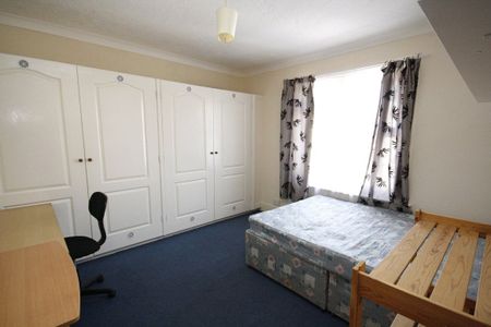 Alma Road, Bournemouth, BH9 - Photo 4