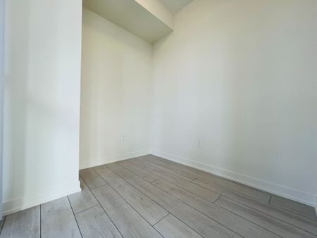 For Lease - 38 Annie Craig Drive Unit# 1605, Toronto, Ontario - Photo 4