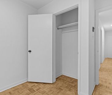 115 Trowell Avenue apartment — Toronto, ON (2-Bedroom) - 2 Bedroom - Photo 5