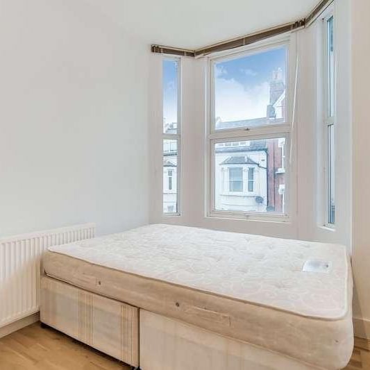 Cotleigh Road, West Hampstead, NW6 - Photo 1