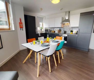 Gold En Suite - Photo 1