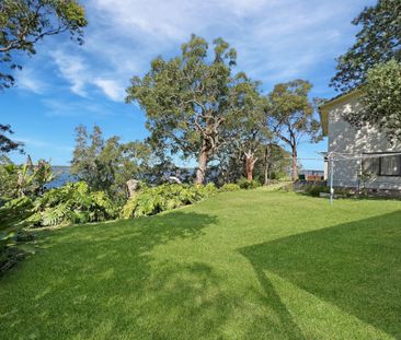 Beautiful Water Front Reserve Home! - Photo 3