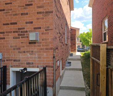 For Lease - 8 Grace Crescent Unit# BSMT, Barrie, Ontario - Photo 2