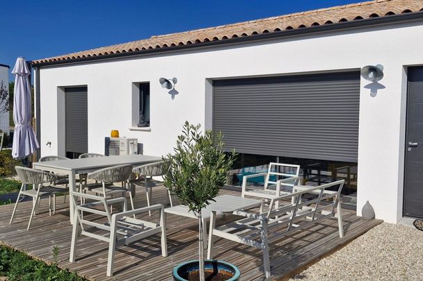 Maison À Louer - Photo 1