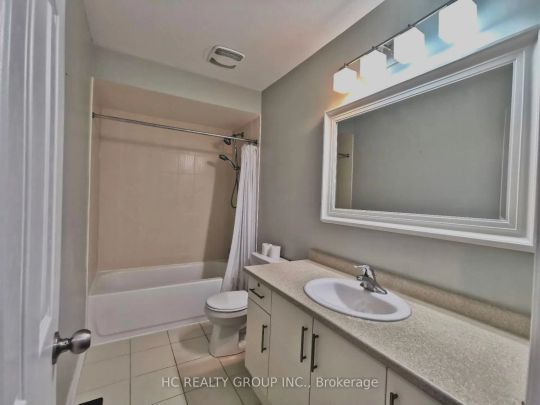 Detached Home For Lease | N9250703 - Photo 1